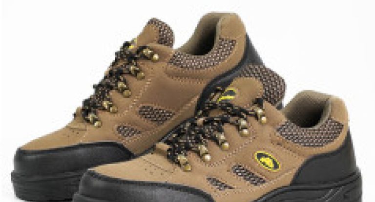 Giày bảo hộ lao động Zboot Z137 đế thép, mũi thép cao cấp, dáng thể thao, Size 40